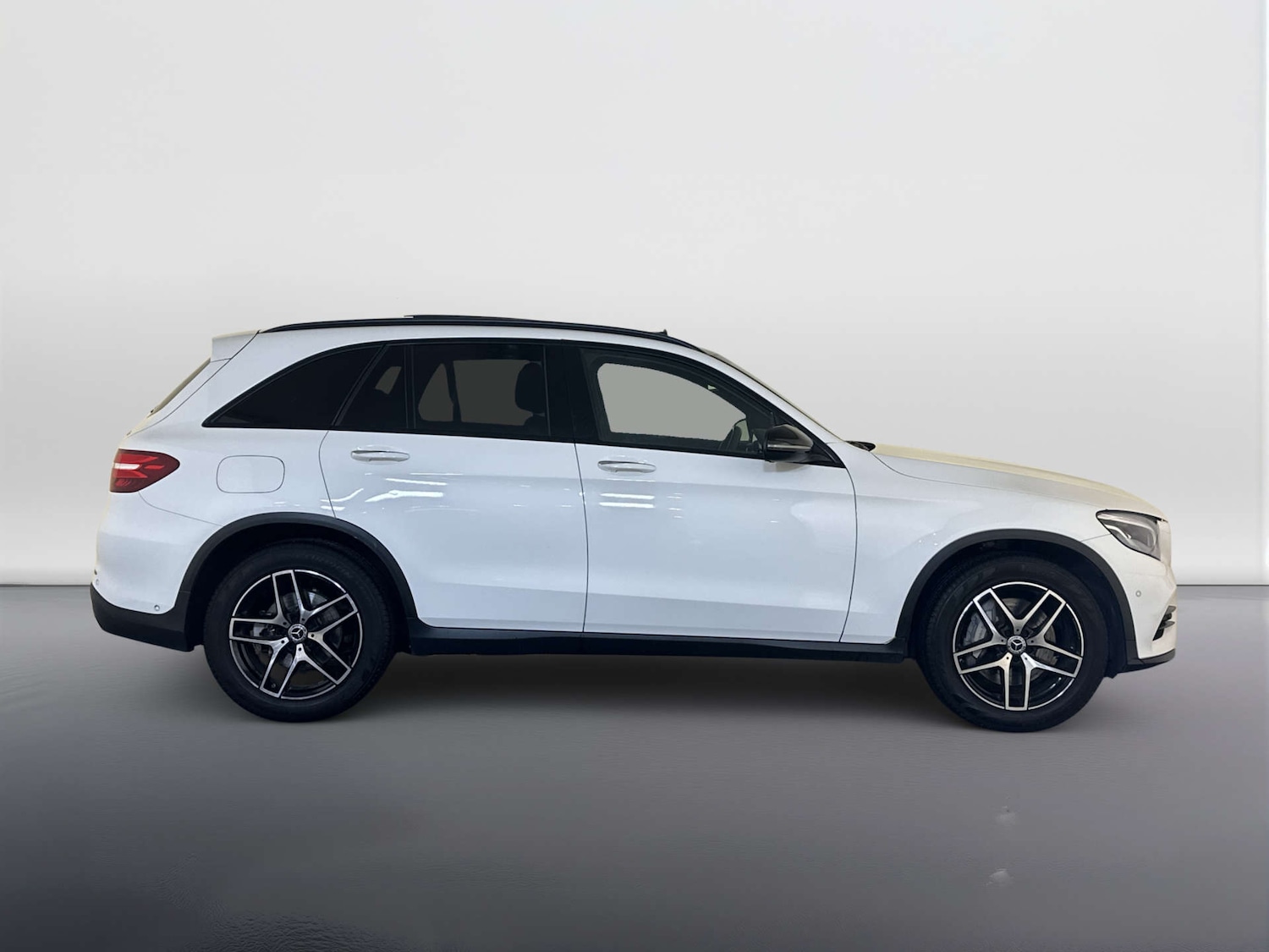 Used Mercedes-Benz GLC 2019 for sale - 78223494: Photo 11