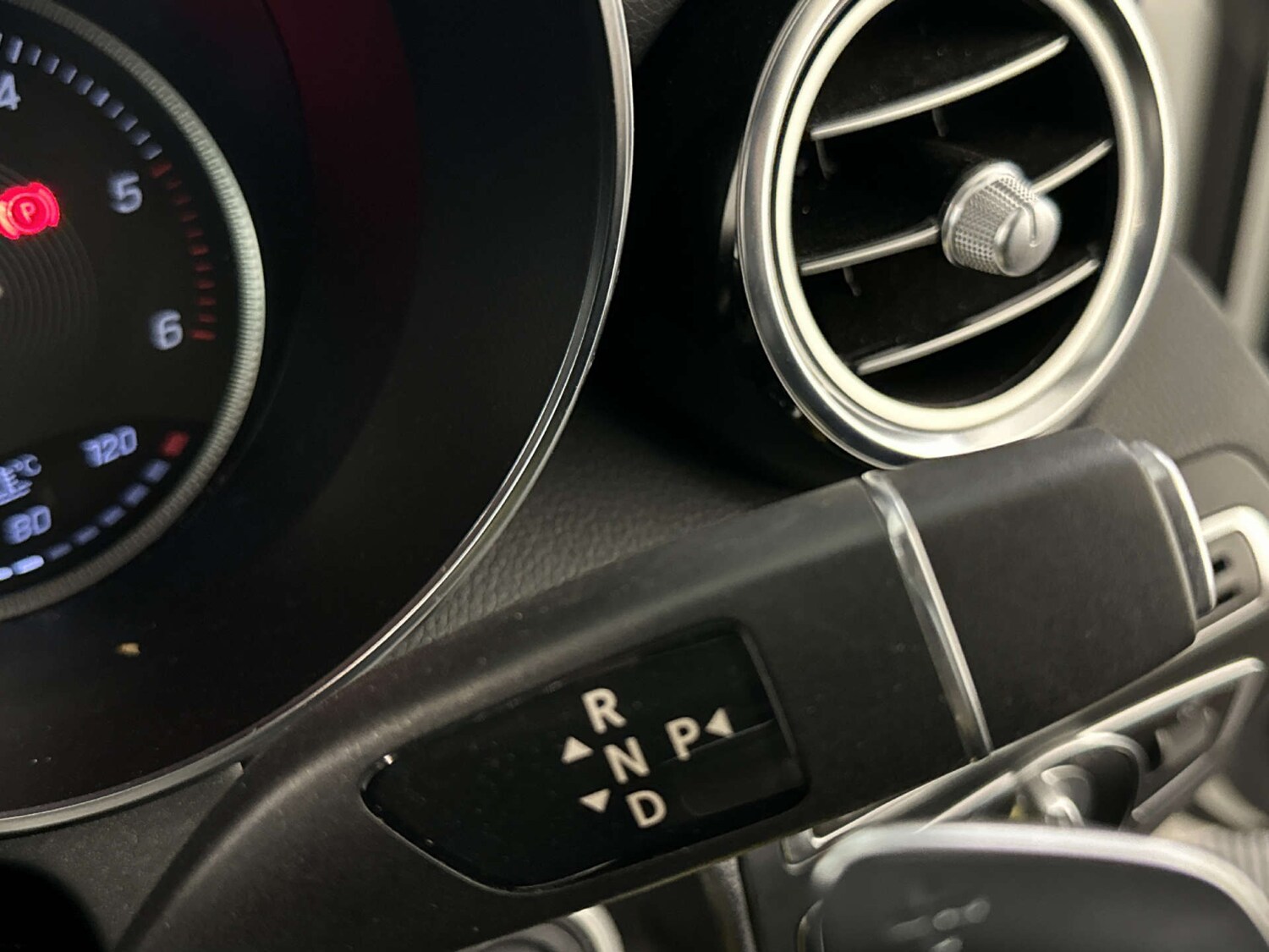 Used Mercedes-Benz GLC 2019 for sale - 78223494: Photo 21