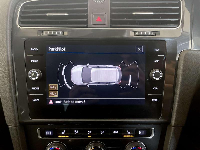 Used Volkswagen Golf 2020 for sale - 77113055: Photo 24