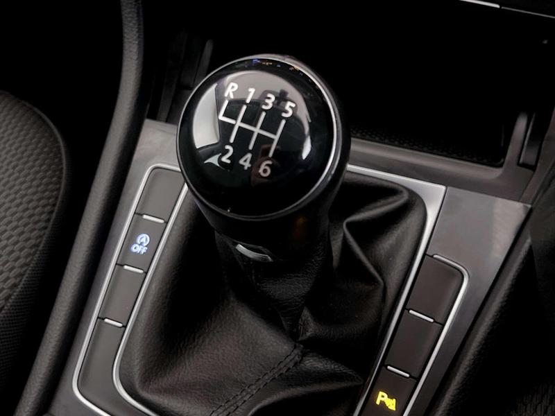 Used Volkswagen Golf 2020 for sale - 77113055: Photo 28