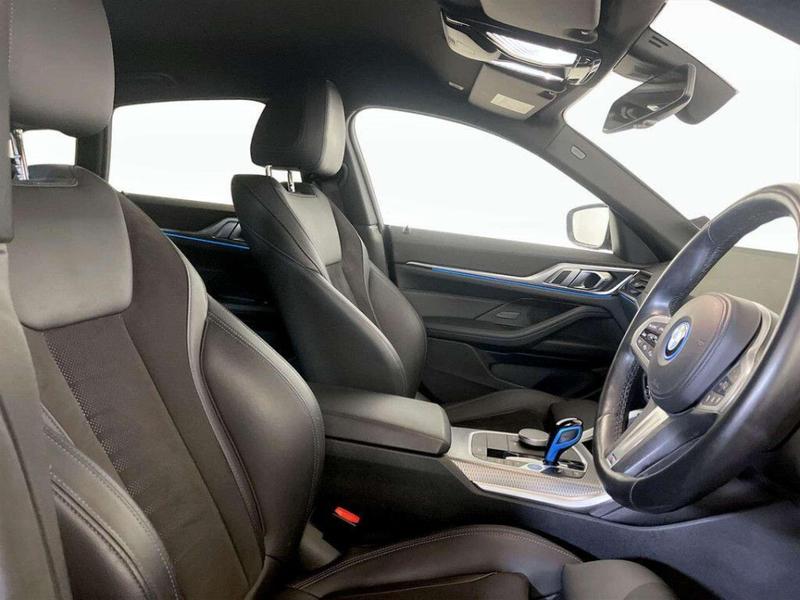 Used BMW i4 2022 for sale - 76948996: Photo 13