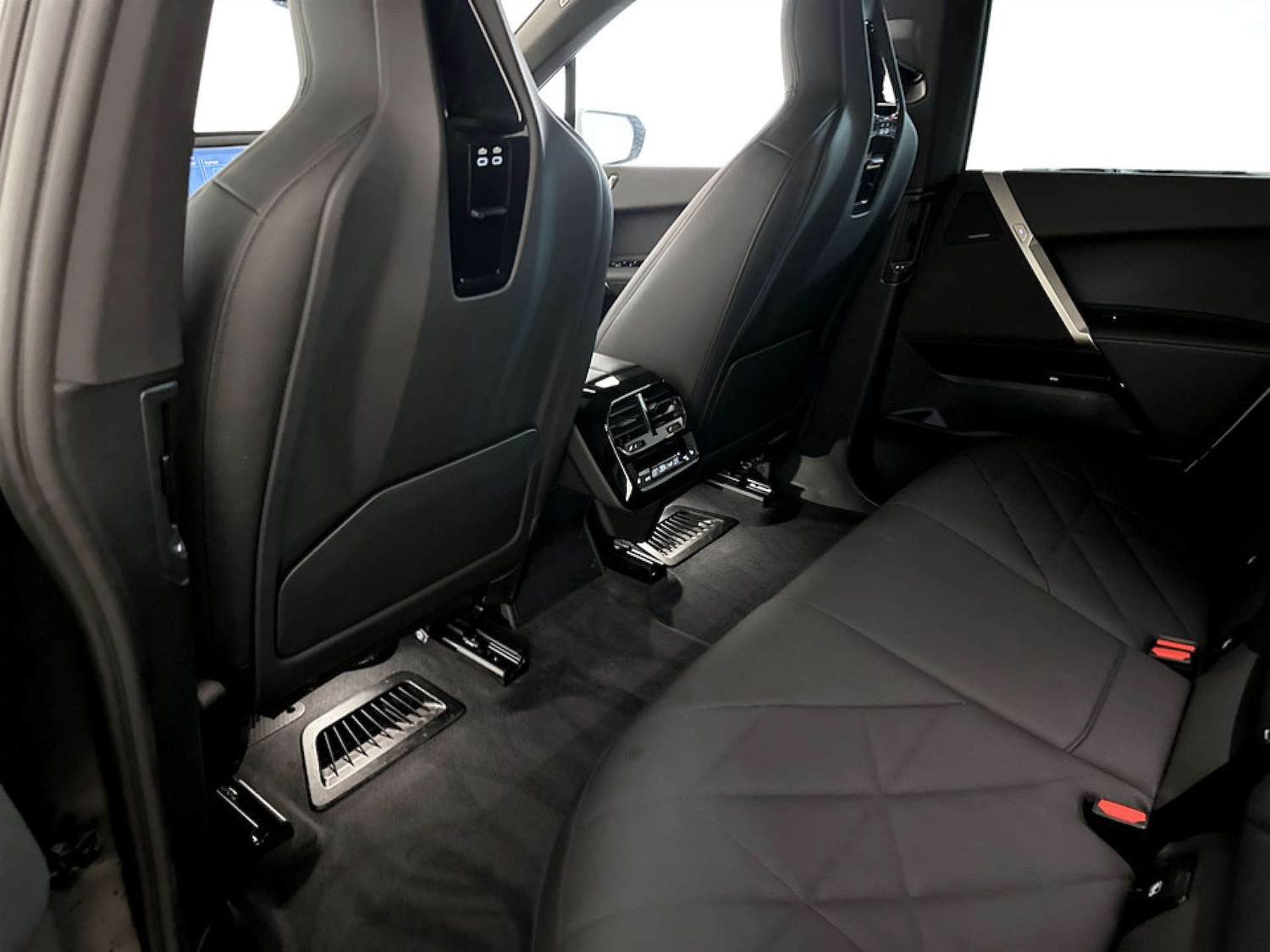 Used BMW iX 2022 for sale - 77431905: Photo 13