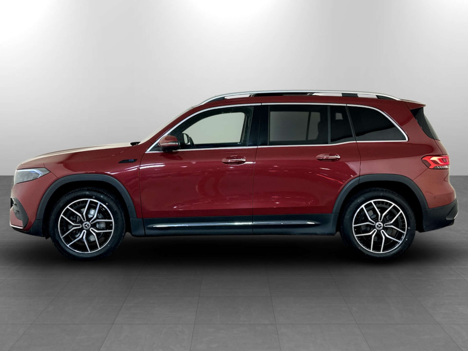 Used Mercedes-Benz EQB 2023 for sale - 77717802: Photo 7