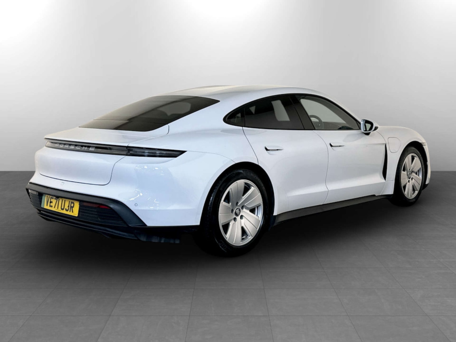 Used Porsche Taycan 2022 for sale - 77805613: Photo 10