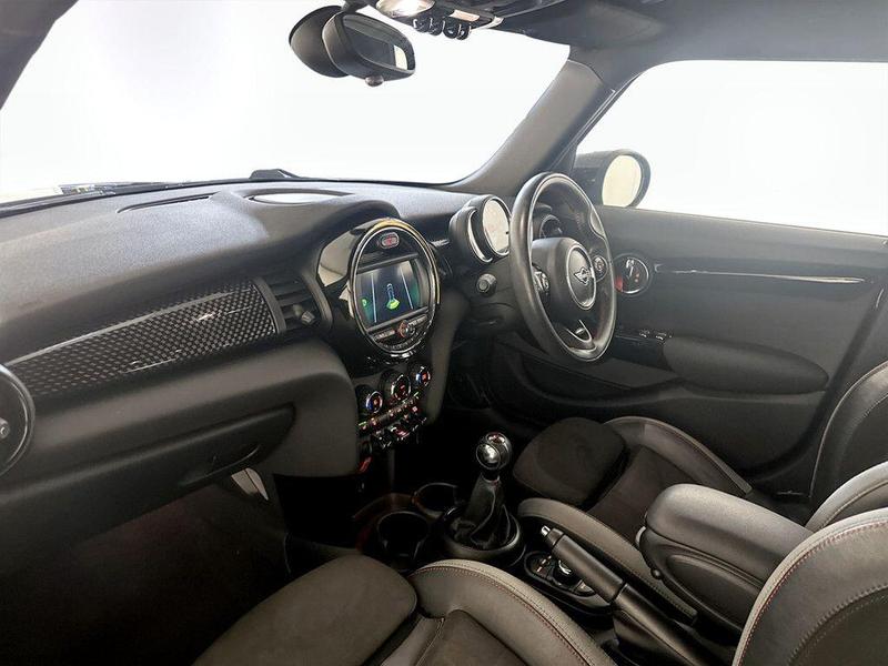 Used MINI Hatch 2020 for sale - 76196565: Photo 12