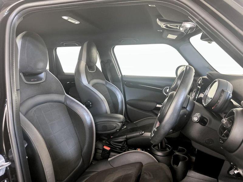 Used MINI Hatch 2020 for sale - 76196565: Photo 13