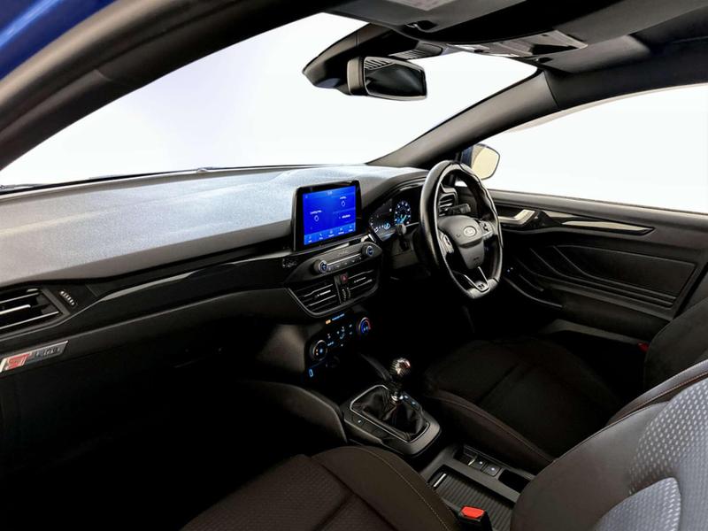 Used Ford Focus 2019 for sale - 76882726: Photo 12