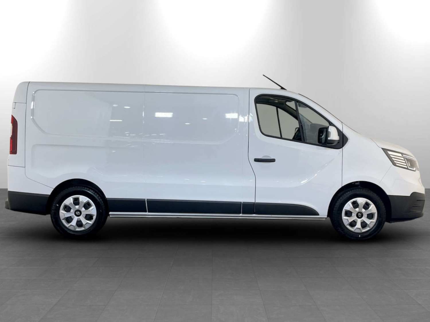 Used Renault Trafic 2025 for sale - 77185686: Photo 10