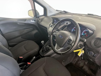 Used Ford Transit Courier 2022 for sale - 76382262: Photo