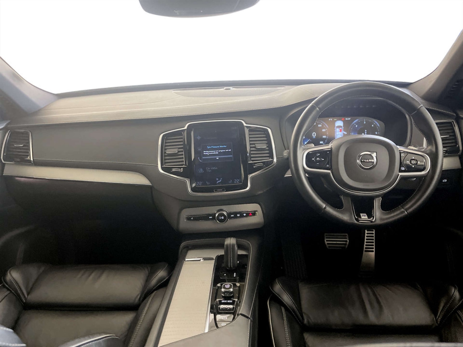 Used Volvo XC90 2020 for sale - 77431936: Photo 3