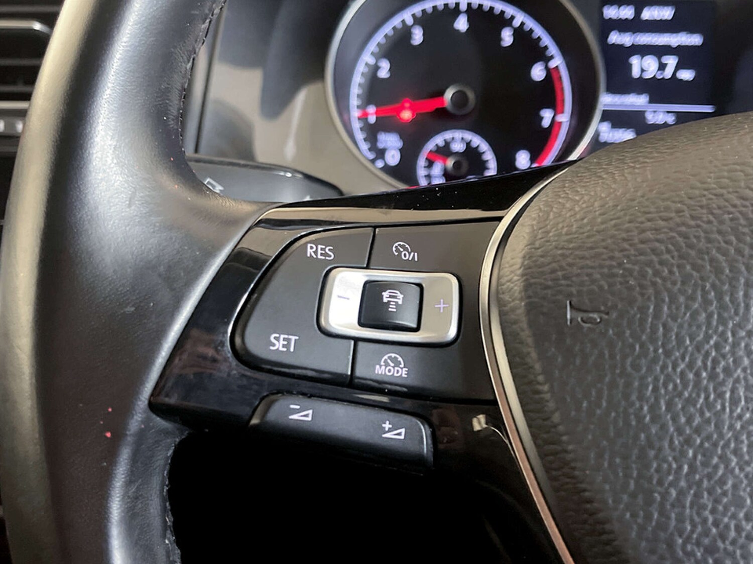 Used Volkswagen Golf 2018 for sale - 77492498: Photo 16