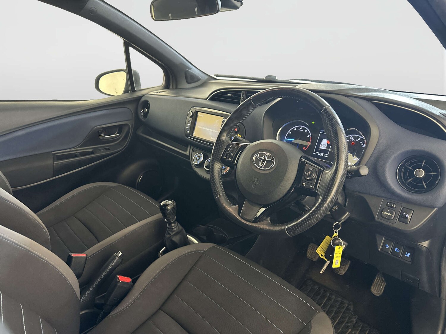 Used Toyota Yaris 2018 for sale - 78094430: Photo 15