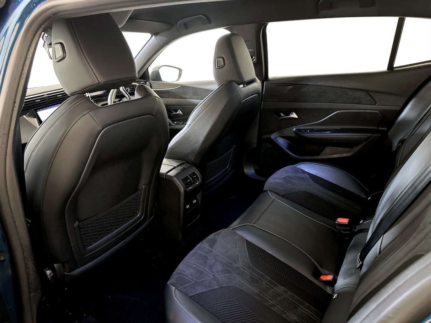 Used Peugeot 408 2024 for sale - 77766883: Photo 14