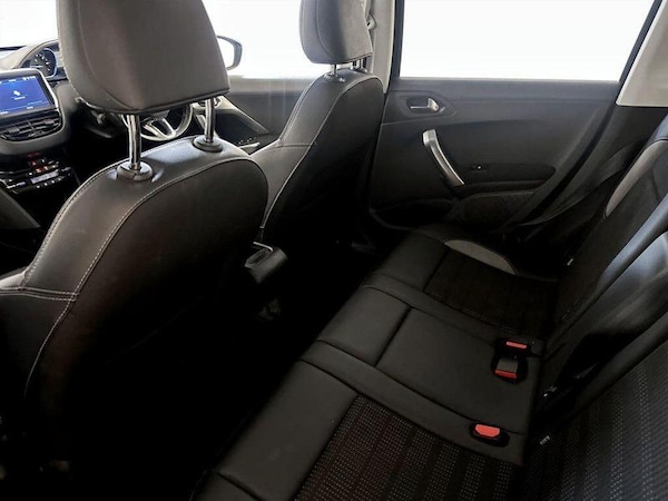 Used Peugeot 2008 2019 for sale - 76231068: Photo 15