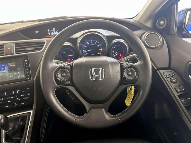 Used Honda Civic 2015 for sale - 76782183: Photo 16