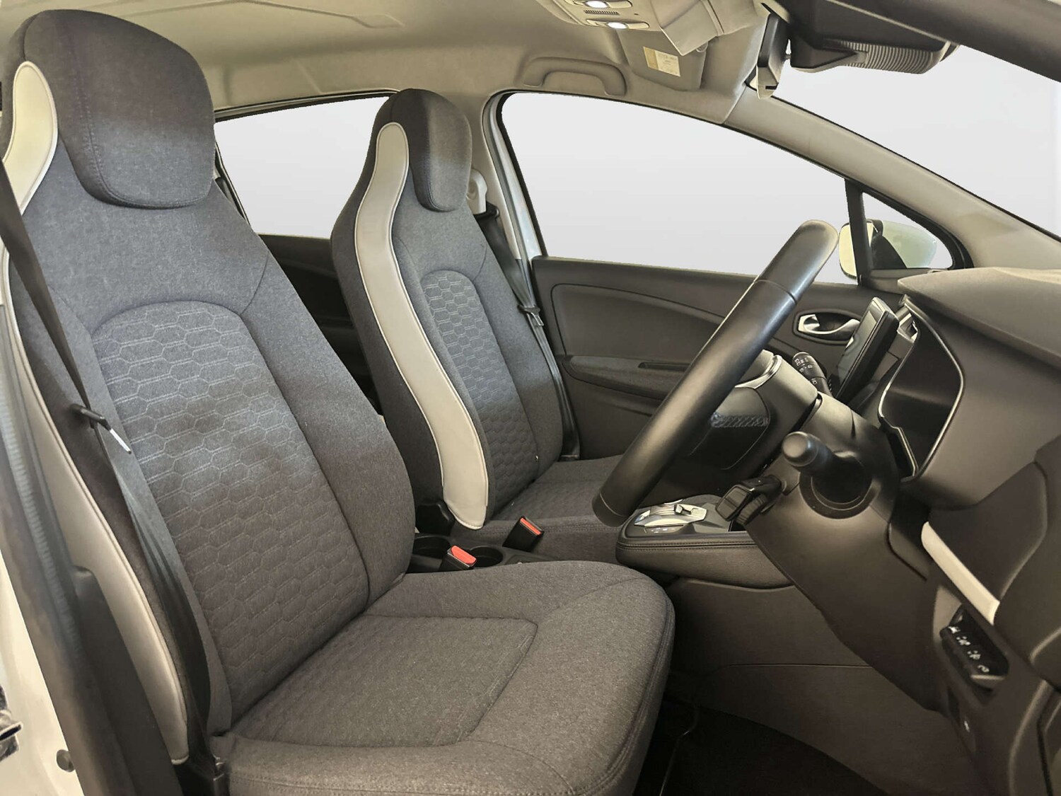 Used Renault Zoe 2021 for sale - 78182140: Photo 13