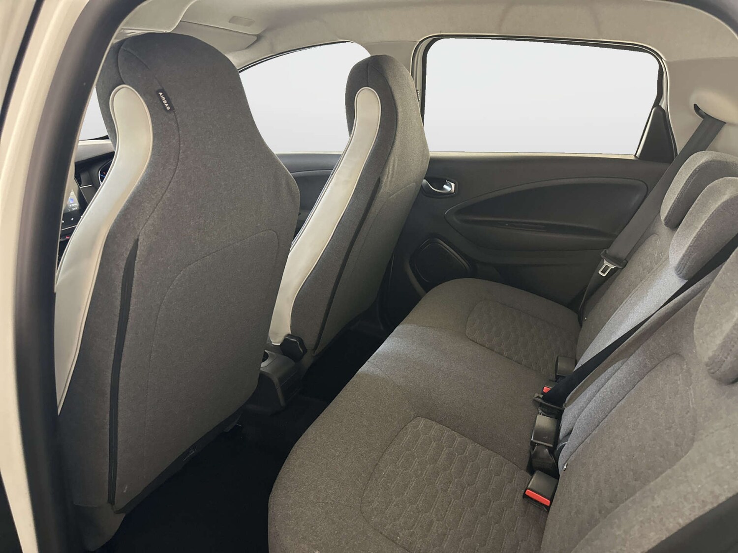 Used Renault Zoe 2021 for sale - 78182140: Photo 14