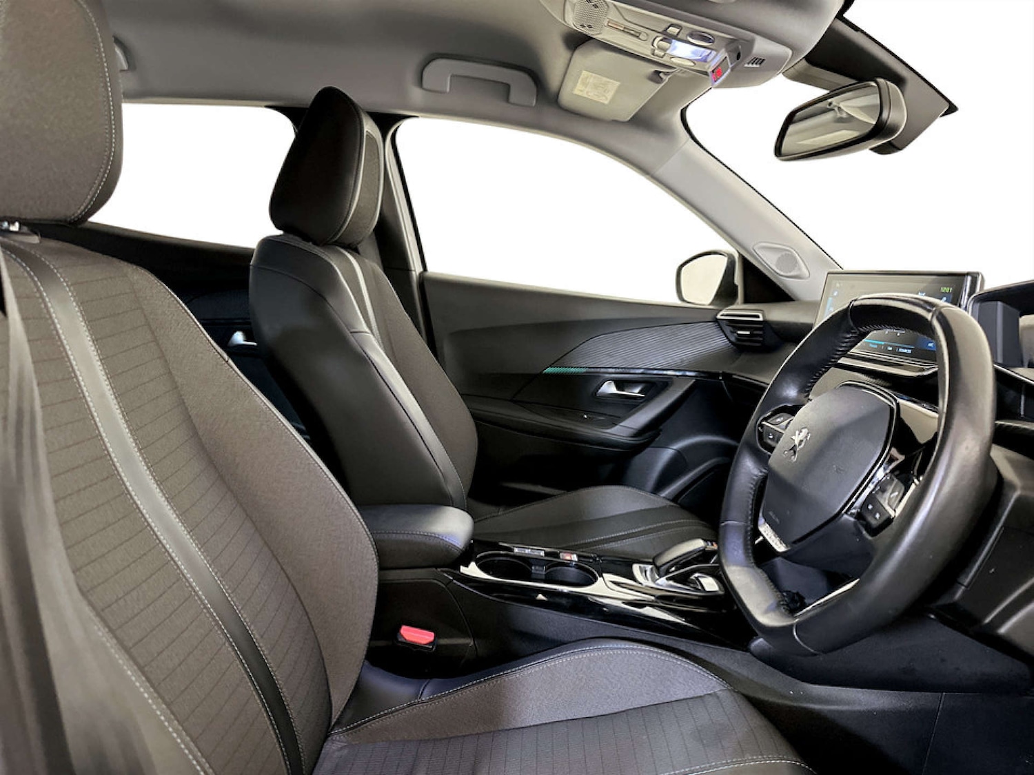 Used Peugeot 2008 2021 for sale - 77569697: Photo 13