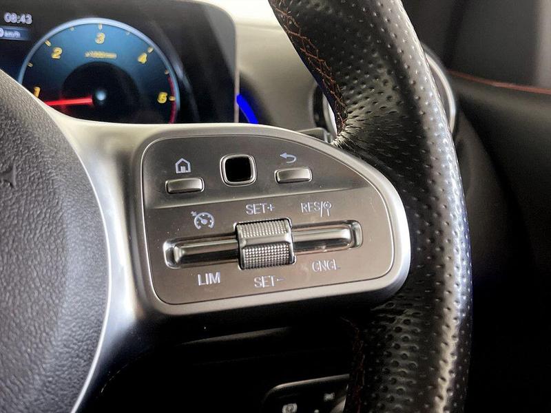 Used Mercedes-Benz GLB 2021 for sale - 76355623: Photo 19