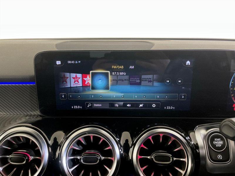 Used Mercedes-Benz GLB 2021 for sale - 76355623: Photo 24