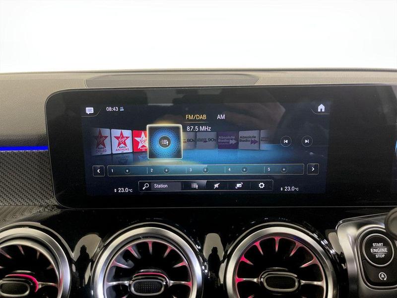 Used Mercedes-Benz GLB 2021 for sale - 76355623: Photo 25