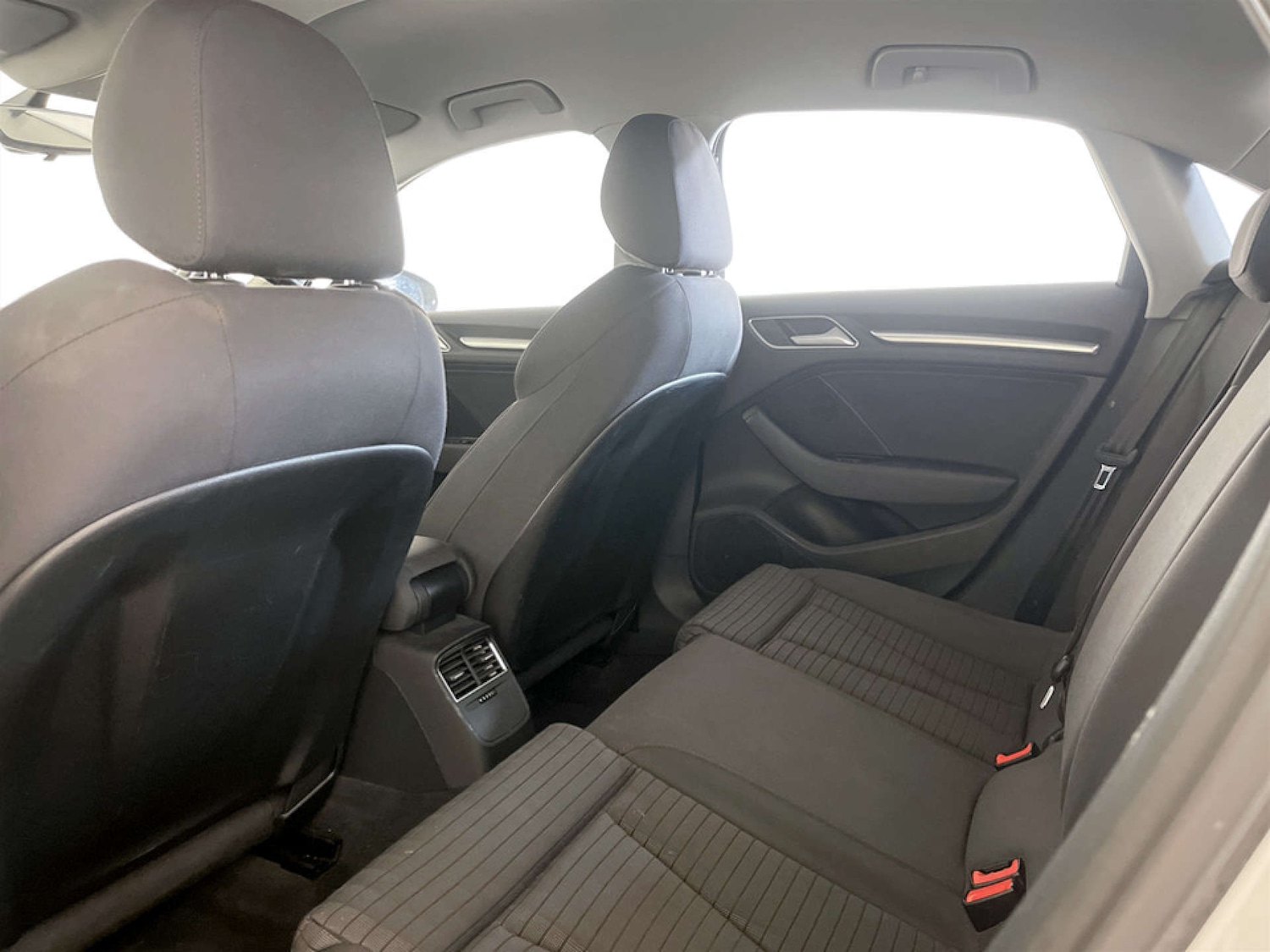 Used Audi A3 2017 for sale - 77185609: Photo 14