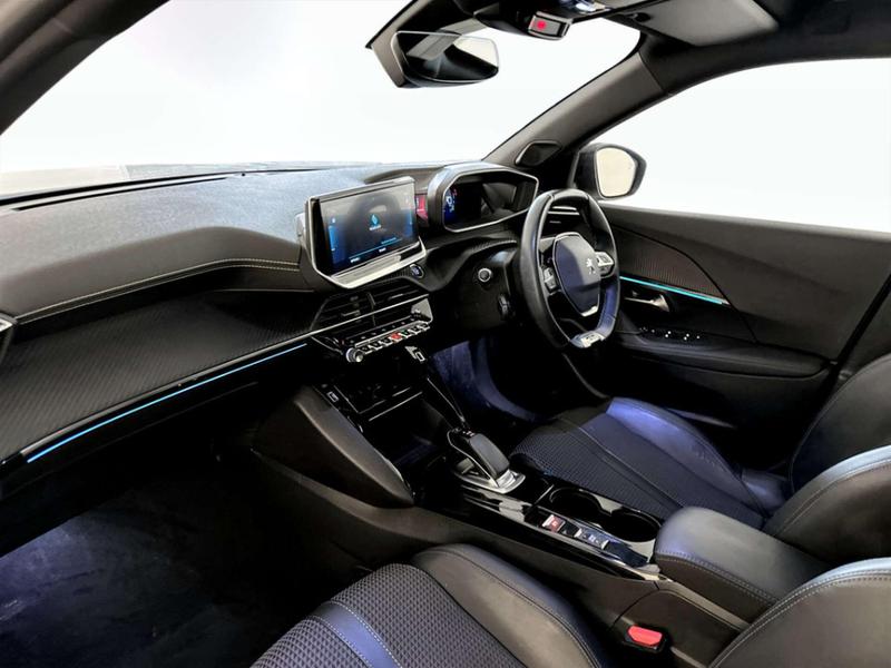 Used Peugeot 2008 2021 for sale - 76960929: Photo 12