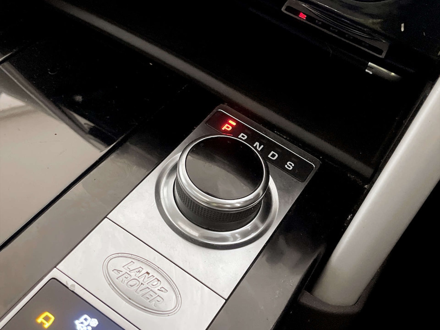 Used Land Rover Discovery 2020 for sale - 77185525: Photo 29