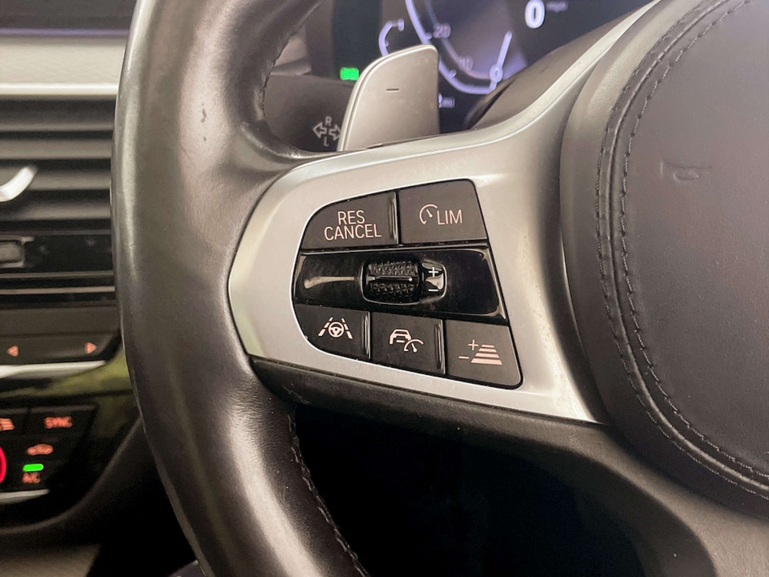 Used BMW 5 Series 2019 for sale - 77355510: Photo 18