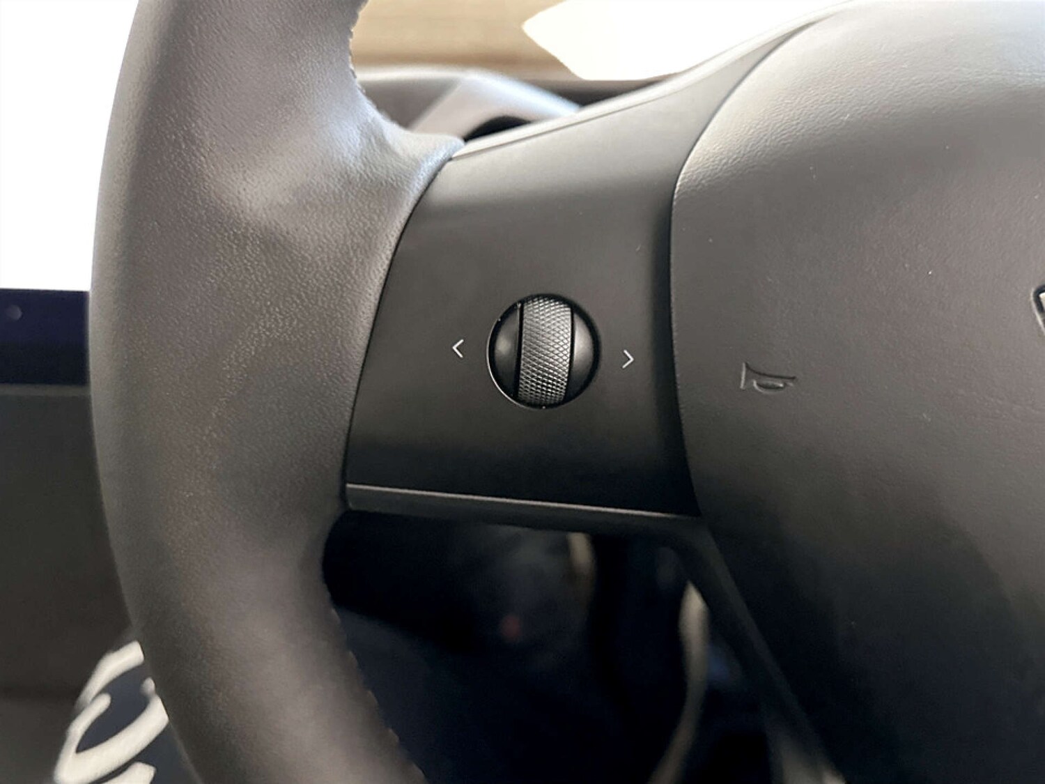 Used Tesla Model Y 2022 for sale - 77818826: Photo 18