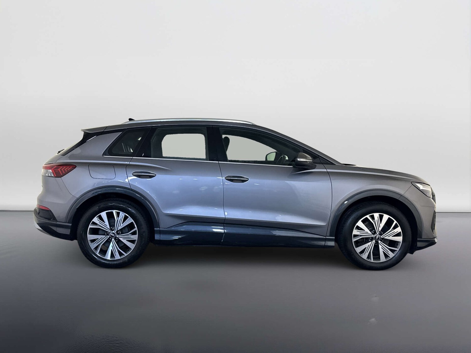 Used Audi Q4 e-tron 2023 for sale - 77864578: Photo 11