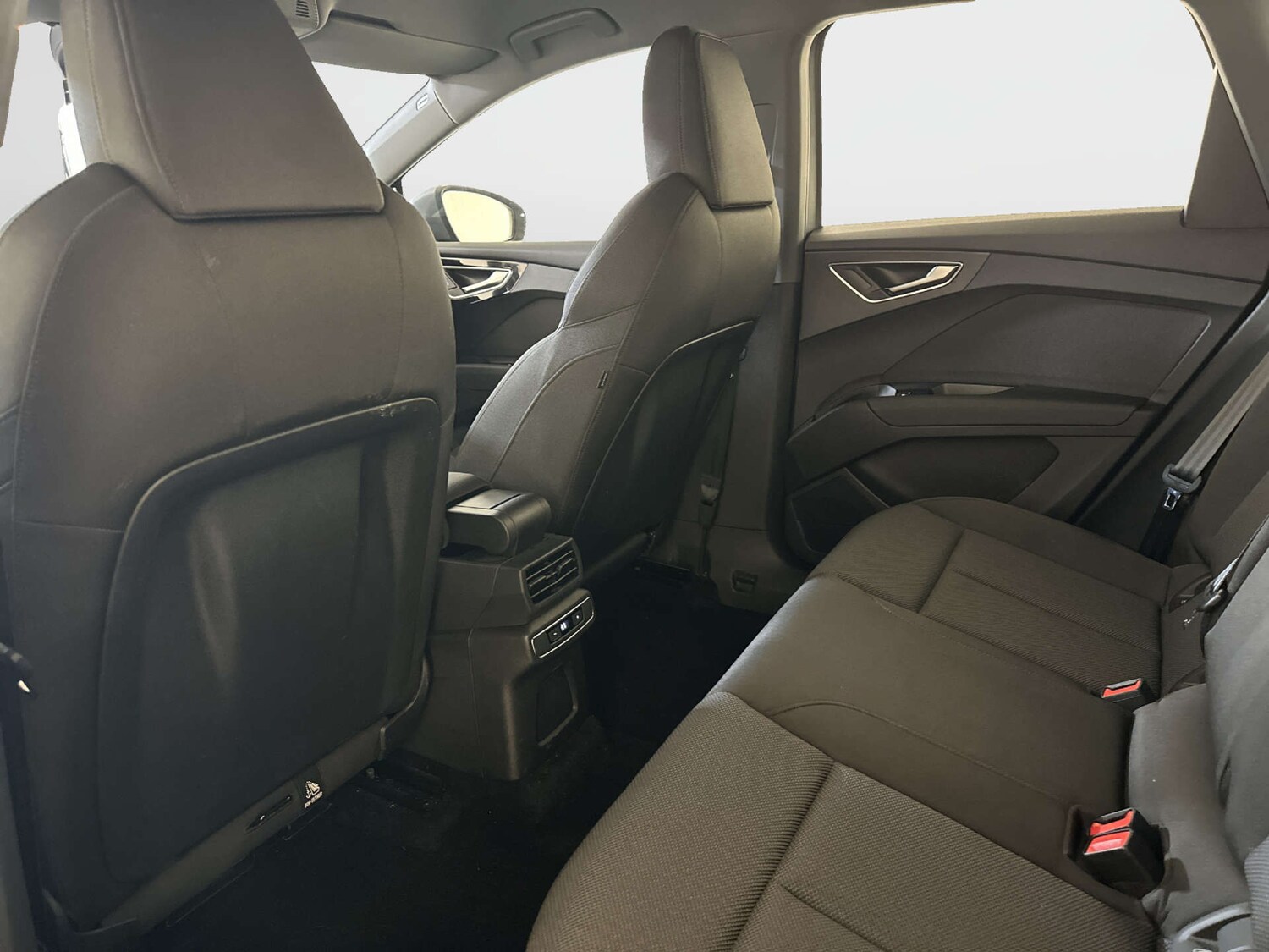 Used Audi Q4 e-tron 2023 for sale - 77864578: Photo 14