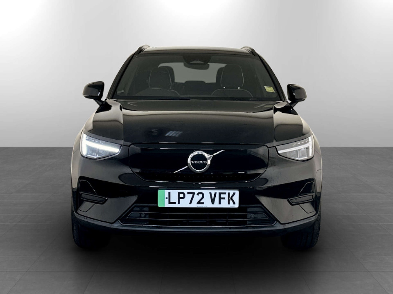 Used Volvo XC40 2023 for sale - 77688293: Photo 5