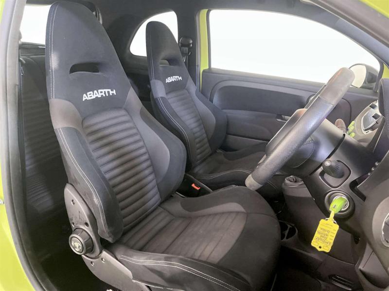 Used Abarth 595 2021 for sale - 76862308: Photo 13