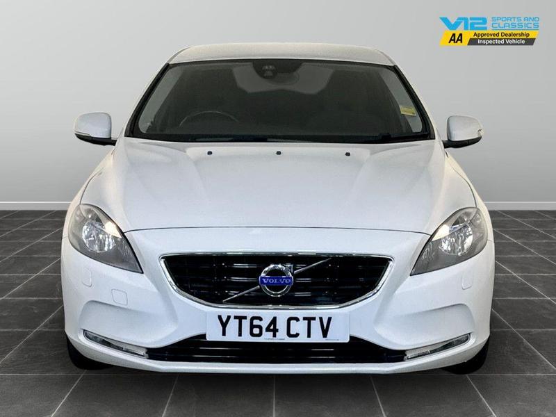 Used Volvo V40 2014 for sale - 76156768: Photo 5
