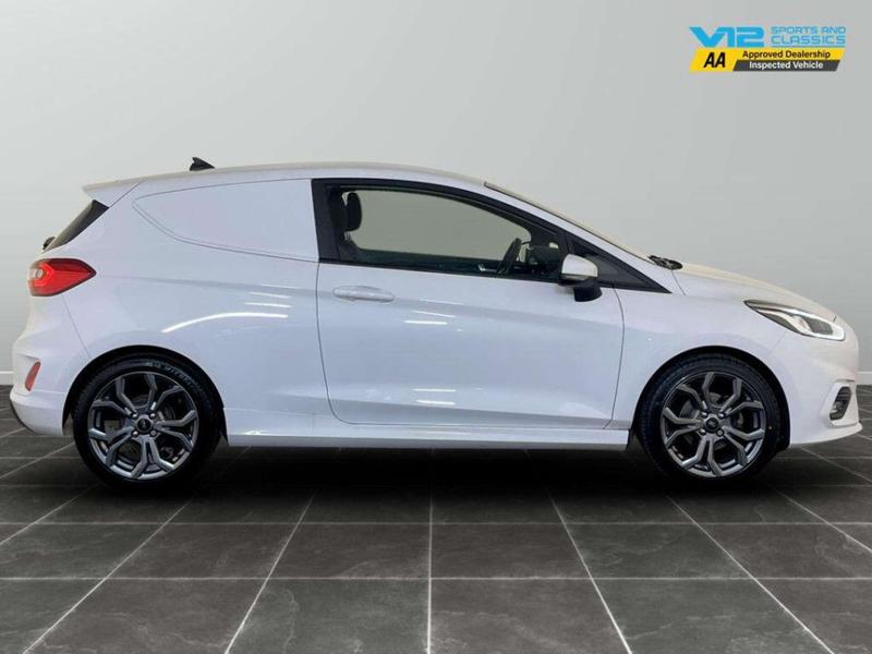 Used Ford Fiesta Van 2021 for sale - 76830303: Photo 11