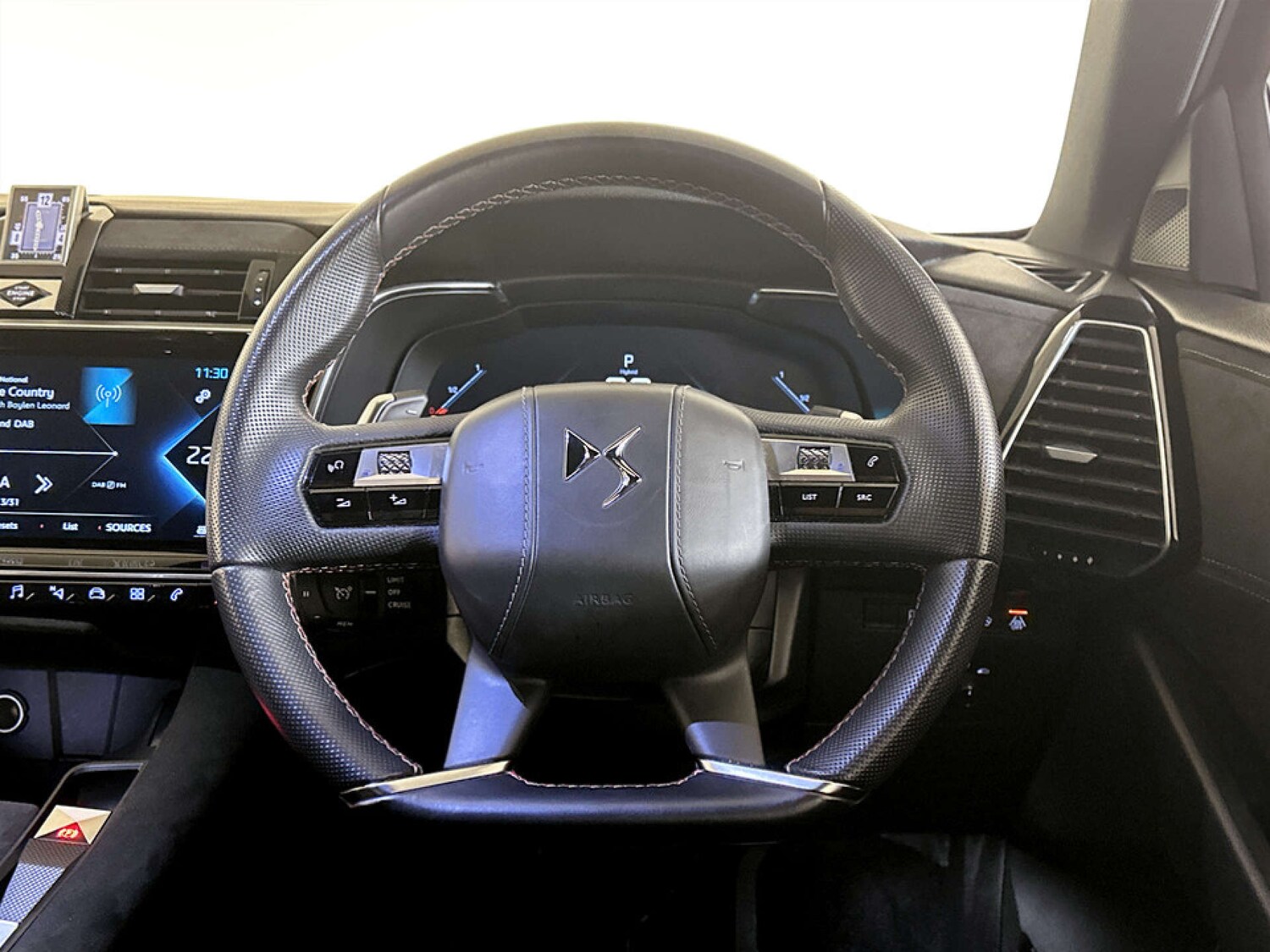 Used DS Automobiles DS 7 Crossback 2021 for sale - 77590569: Photo 17