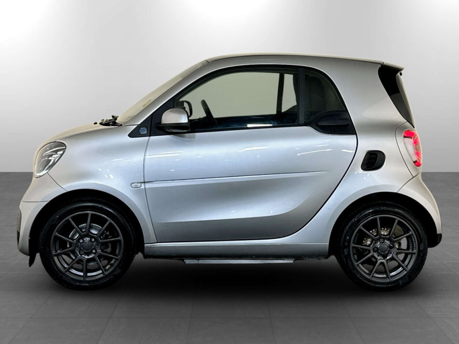 Used smart fortwo 2021 for sale - 77569711: Photo 7