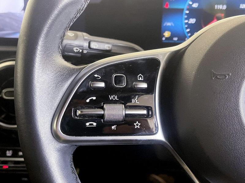 Used Mercedes-Benz A-Class 2019 for sale - 76653528: Photo 17