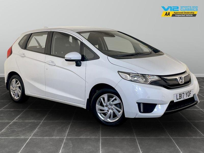 Used Honda Jazz 2017 for sale - 76405215: Photo 1