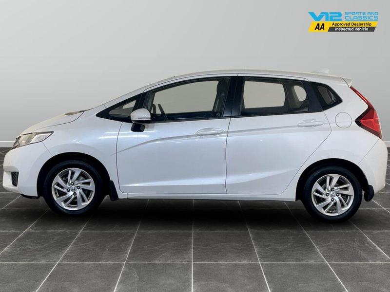 Used Honda Jazz 2017 for sale - 76405215: Photo 7