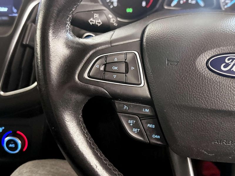 Used Ford Focus 2017 for sale - 76782182: Photo 18