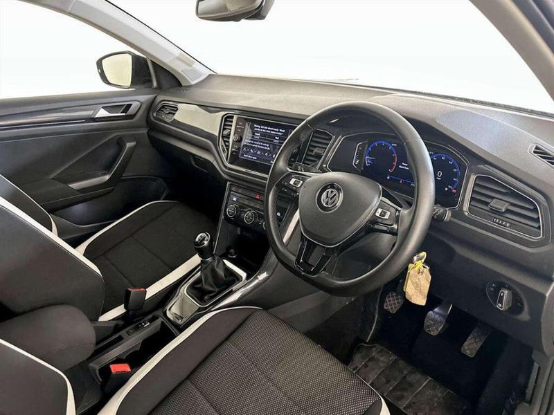 Used Volkswagen T-Roc 2019 for sale - 76738809: Photo 15