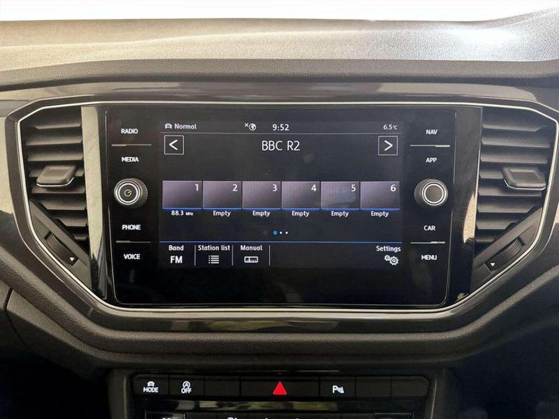 Used Volkswagen T-Roc 2019 for sale - 76738809: Photo 22