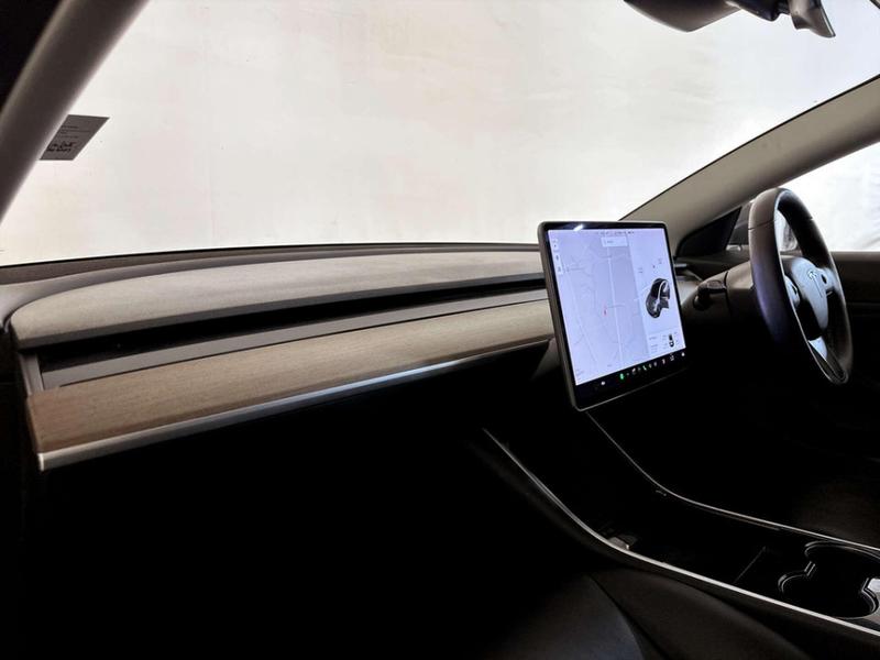Used Tesla Model 3 2020 for sale - 76949138: Photo 12
