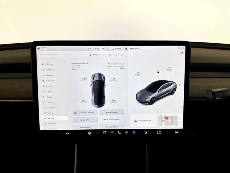 Used Tesla Model 3 2020 for sale - 76949138: Photo 24