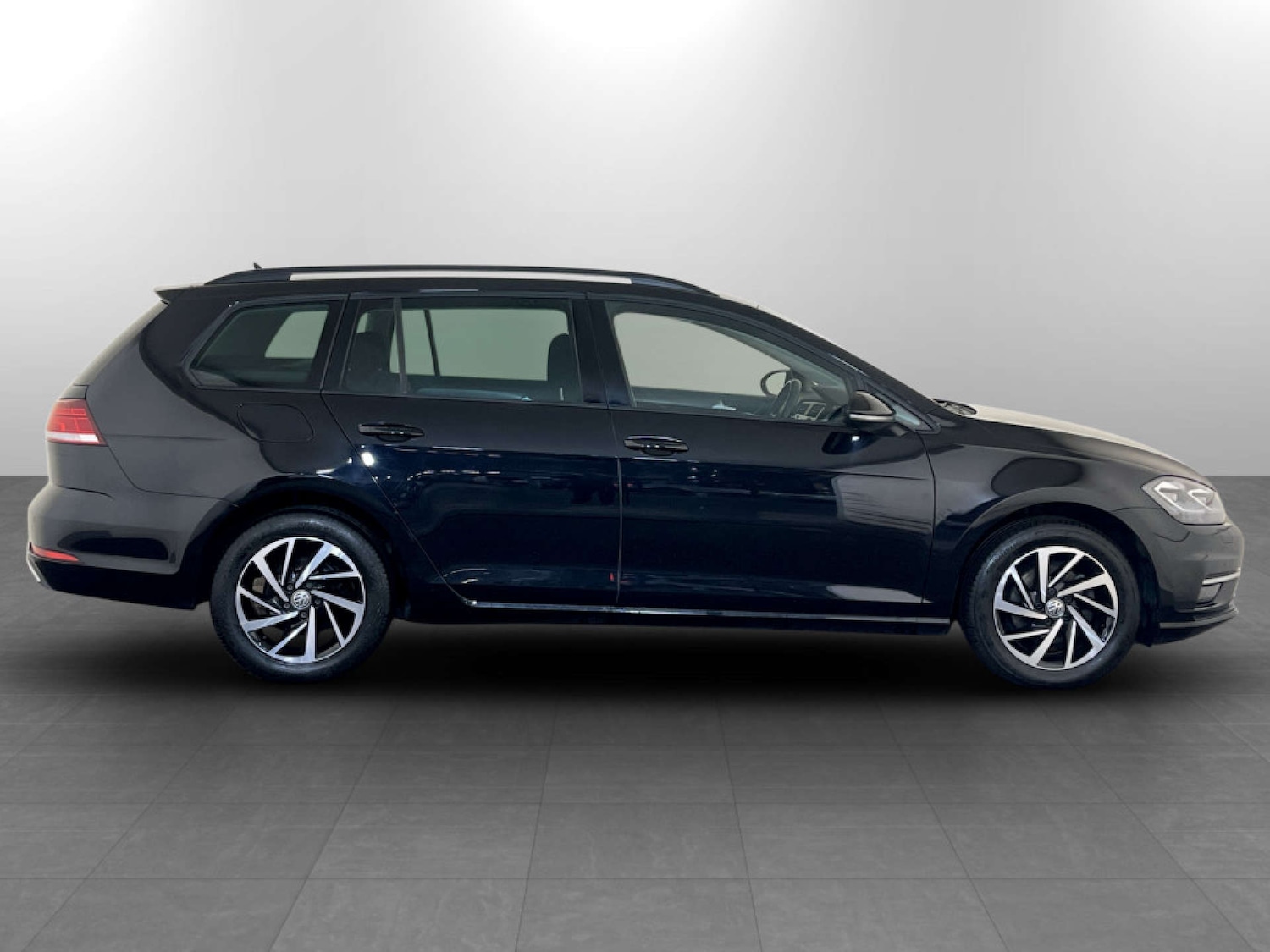 Used Volkswagen Golf 2020 for sale - 77185677: Photo 11