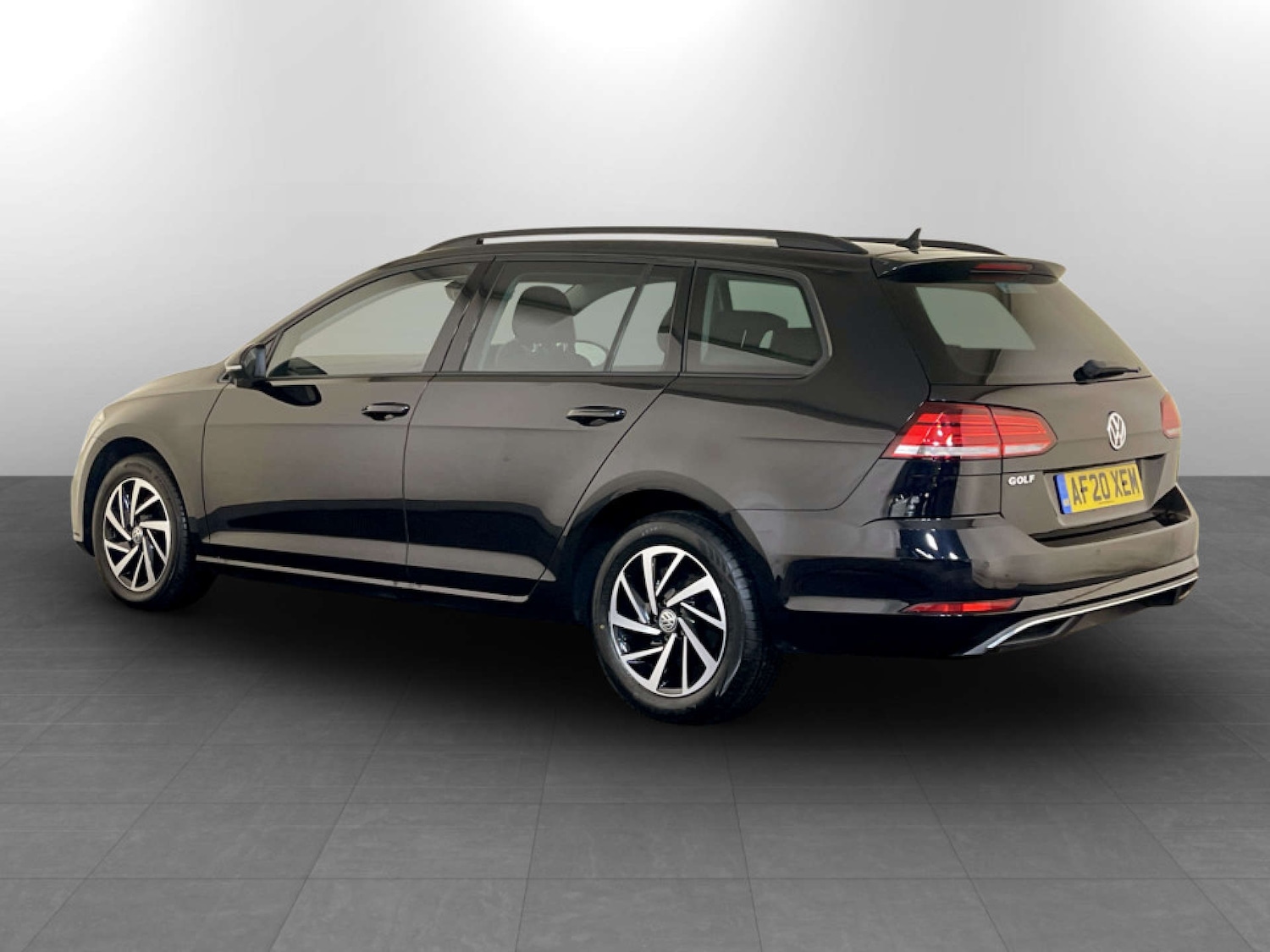 Used Volkswagen Golf 2020 for sale - 77185677: Photo 8