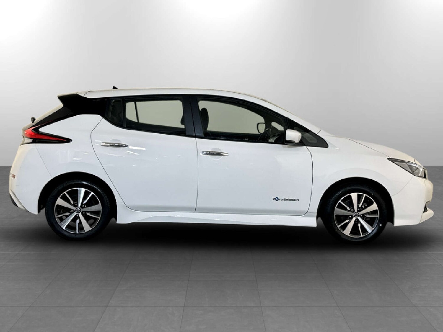 Used Nissan Leaf 2019 for sale - 77590661: Photo 11