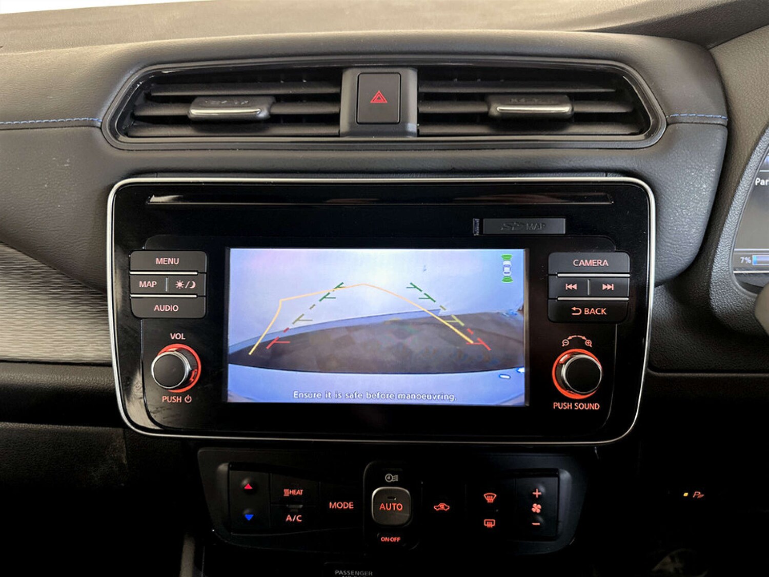 Used Nissan Leaf 2019 for sale - 77590661: Photo 20